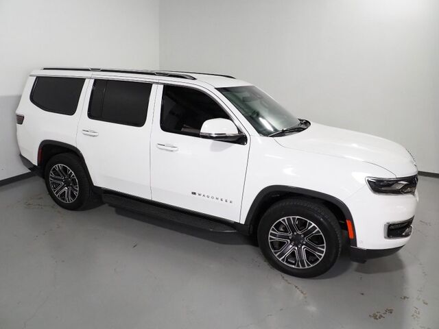 2022 Jeep Wagoneer Series III 4WD *HEADS-UP DISPLAY, NAVIGATION, ADAPTIVE CRUISE, SAFETY ALERTS, BACKUP-CAMERA, PSNGR DISPLAY, LEATHER, CLIMATE SEATS, HEATED STEERING, 2ND ROW CAPTAIN'S, ALPINE AUDIO, WIRELESS CHARGING Round Rock TX