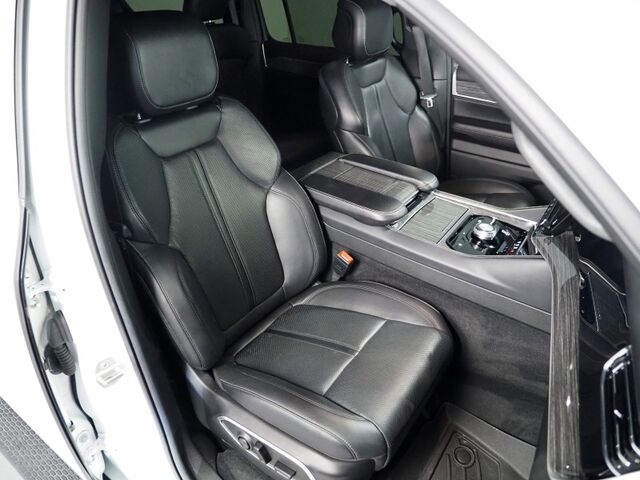 2022 Jeep Wagoneer Series III 4WD *HEADS-UP DISPLAY, NAVIGATION, ADAPTIVE CRUISE, SAFETY ALERTS, BACKUP-CAMERA, PSNGR DISPLAY, LEATHER, CLIMATE SEATS, HEATED STEERING, 2ND ROW CAPTAIN'S, WIRELESS CHARGING, ALPINE AUDIO Round Rock TX