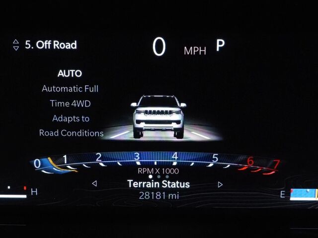 2022 Jeep Wagoneer Series III 4WD *HEADS-UP DISPLAY, NAVIGATION, ADAPTIVE CRUISE, SAFETY ALERTS, BACKUP-CAMERA, PSNGR DISPLAY, LEATHER, CLIMATE SEATS, HEATED STEERING, 2ND ROW CAPTAIN'S, WIRELESS CHARGING, ALPINE AUDIO Round Rock TX