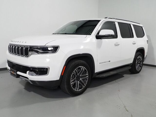2022 Jeep Wagoneer Series III 4WD *HEADS-UP DISPLAY, NAVIGATION, ADAPTIVE CRUISE, SAFETY ALERTS, BACKUP-CAMERA, PSNGR DISPLAY, LEATHER, CLIMATE SEATS, HEATED STEERING, 2ND ROW CAPTAIN'S, WIRELESS CHARGING, ALPINE AUDIO Round Rock TX