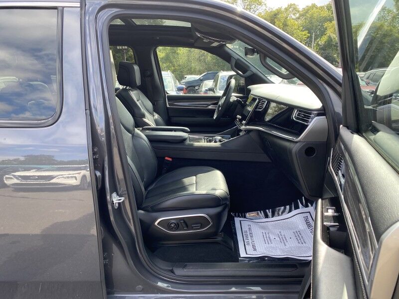 2022 Jeep Wagoneer Series III Bristol  PA