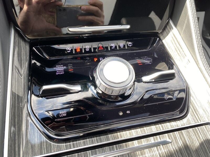 2022 Jeep Wagoneer Series III Bristol  PA