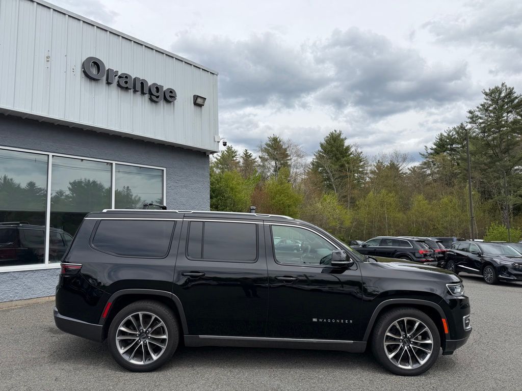2022 Jeep Wagoneer Series III Orange MA