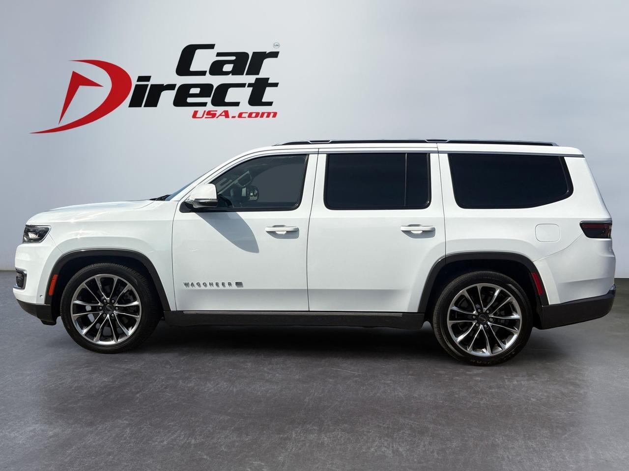 2022 Jeep Wagoneer Series III, POWER RUNNING BOARDS, HEADS-UP DISPLAY, POWER LIFTGATE, PANORAMIC MOONROOF, POWER 3RD ROW SEATS, HEATED & COOLING SEATS, 360 BACKUP CAMERA, BLIND SPOT, PRE COLLISION ALERT, ONLY 1 OWNER, LIVE IT UP IN THIS LOADED JEEP! Virginia Beach VA