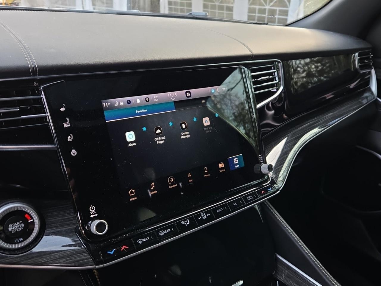 2022 Jeep Wagoneer Series III Panoramic Roof 2nd Row Captains Chairs Portland OR