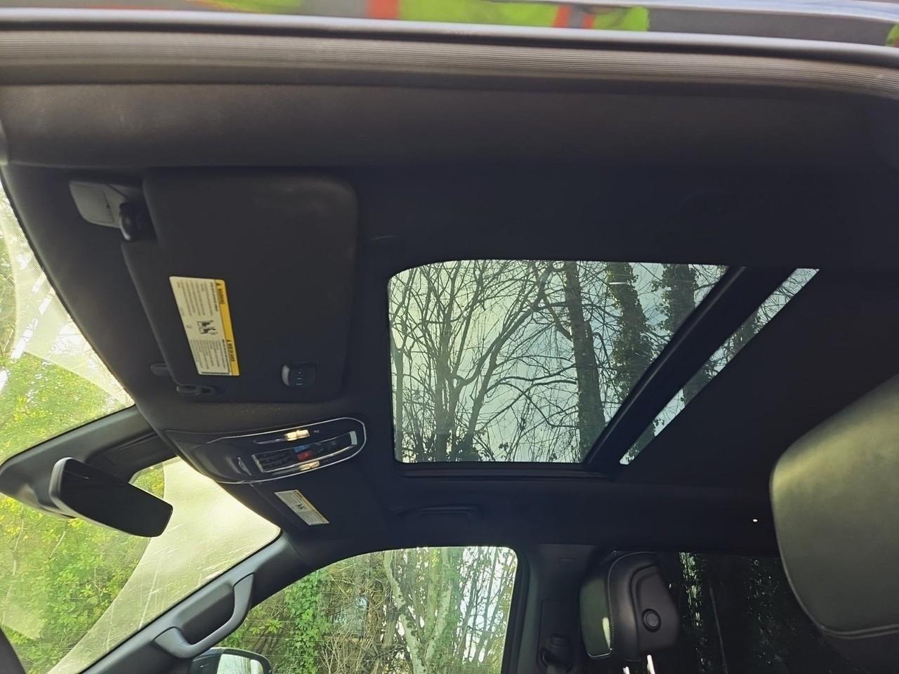 2022 Jeep Wagoneer Series III Panoramic Roof 2nd Row Captains Chairs Portland OR