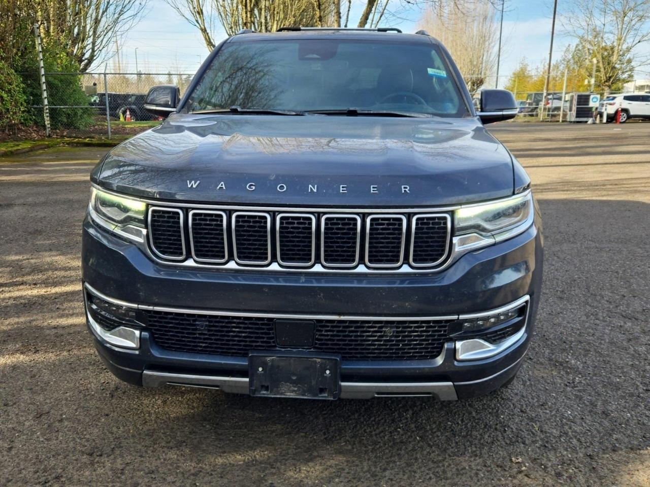 2022 Jeep Wagoneer Series III Panoramic Roof 2nd Row Captains Chairs Portland OR