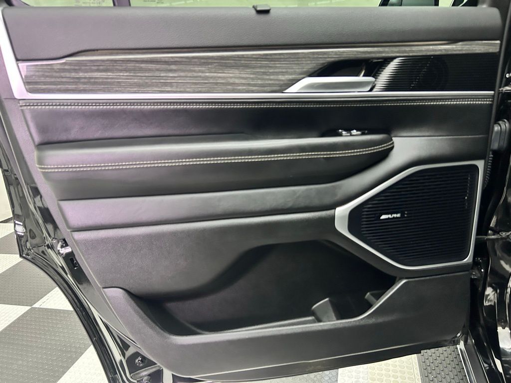 2022 Jeep Wagoneer Series III Portland OR