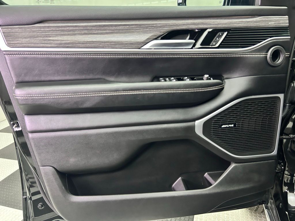 2022 Jeep Wagoneer Series III Portland OR