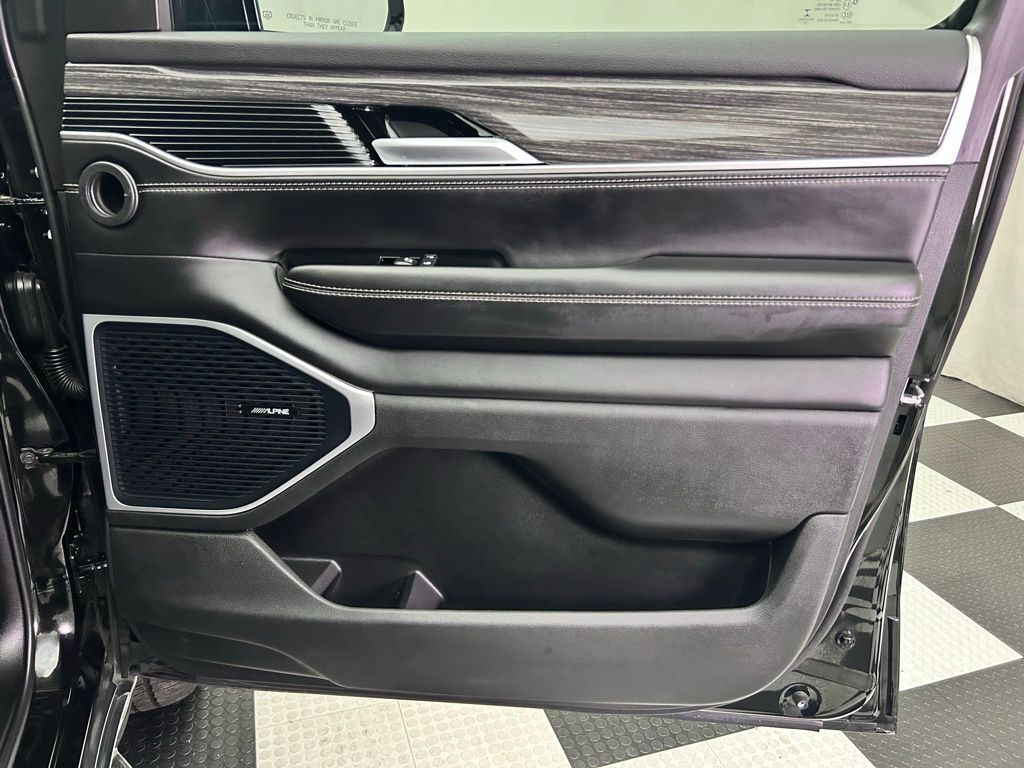 2022 Jeep Wagoneer Series III Portland OR