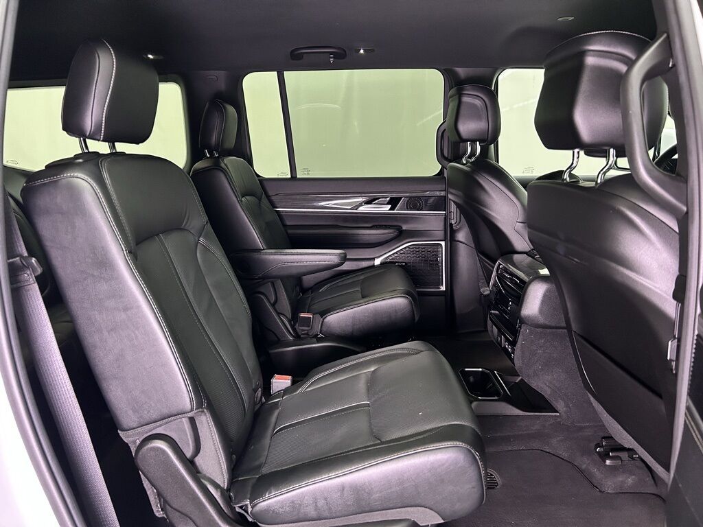 2022 Jeep Wagoneer Series III Portland OR