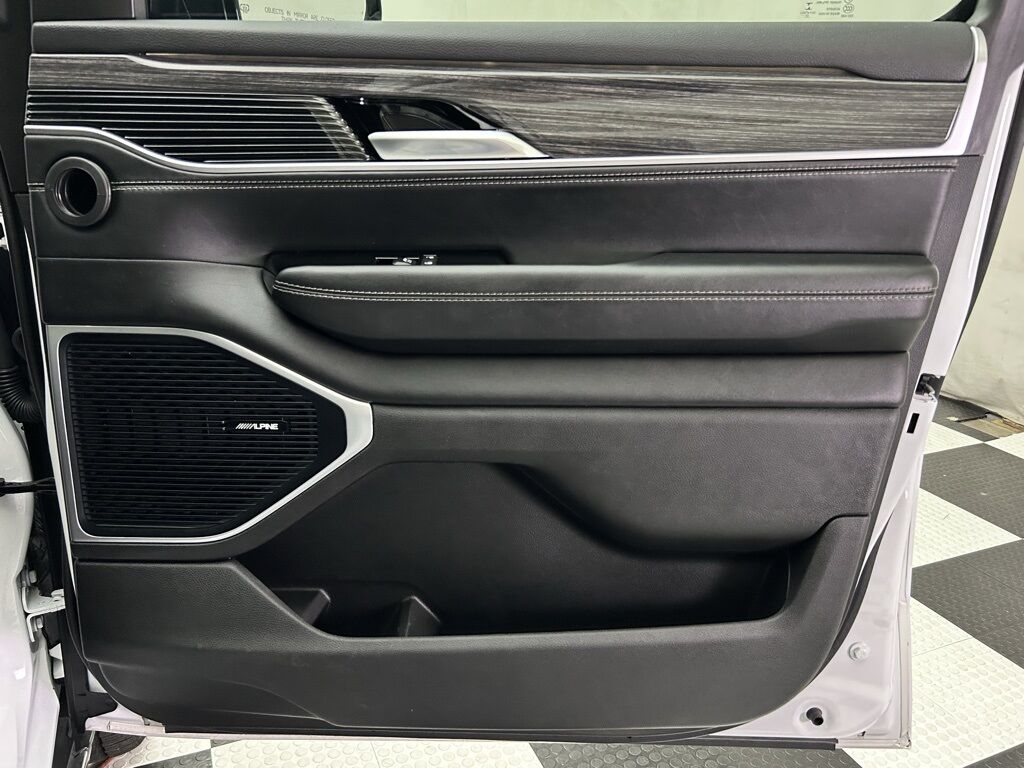 2022 Jeep Wagoneer Series III Portland OR
