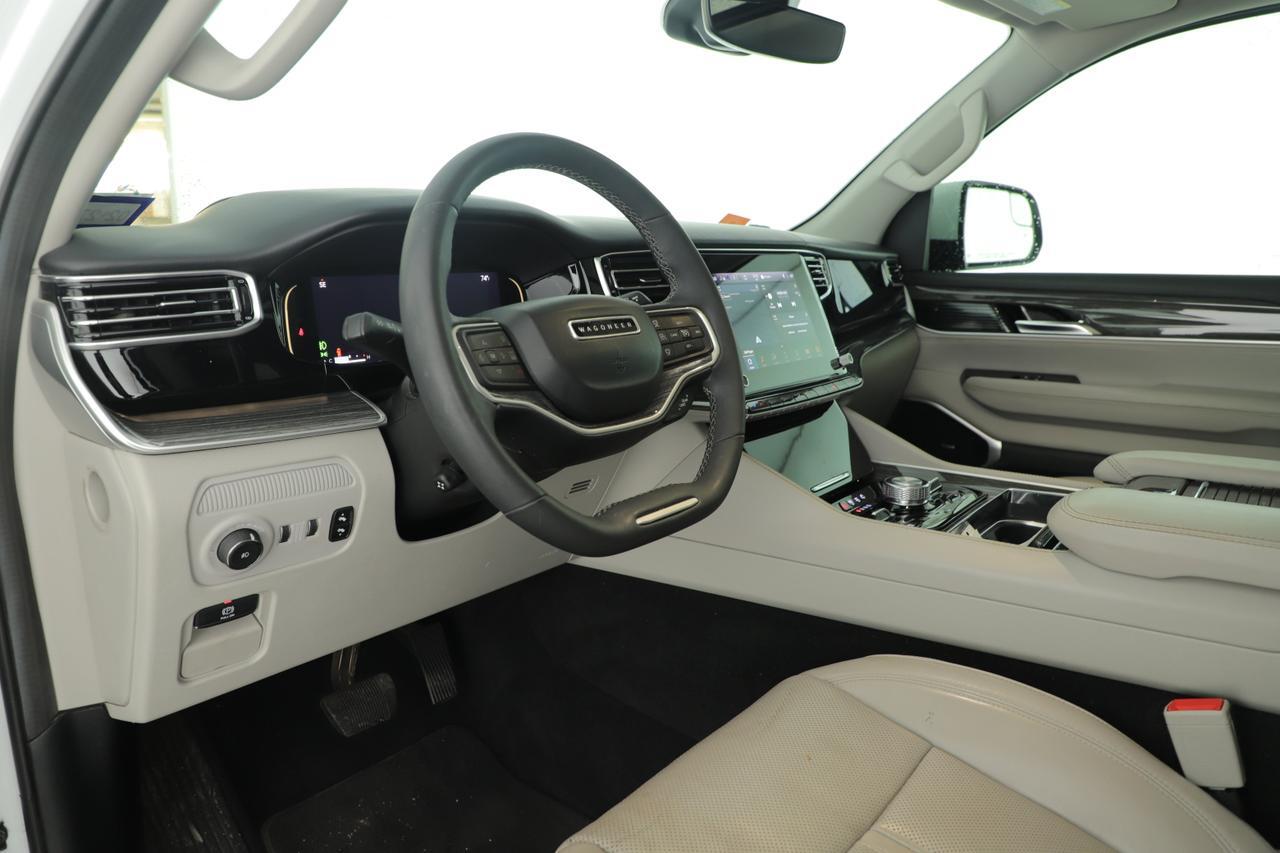 2022 Jeep Wagoneer Series III New Braunfels TX