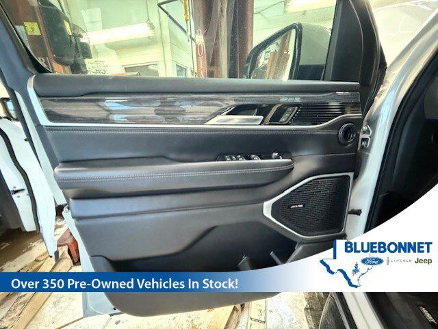 2022 Jeep Wagoneer Series III