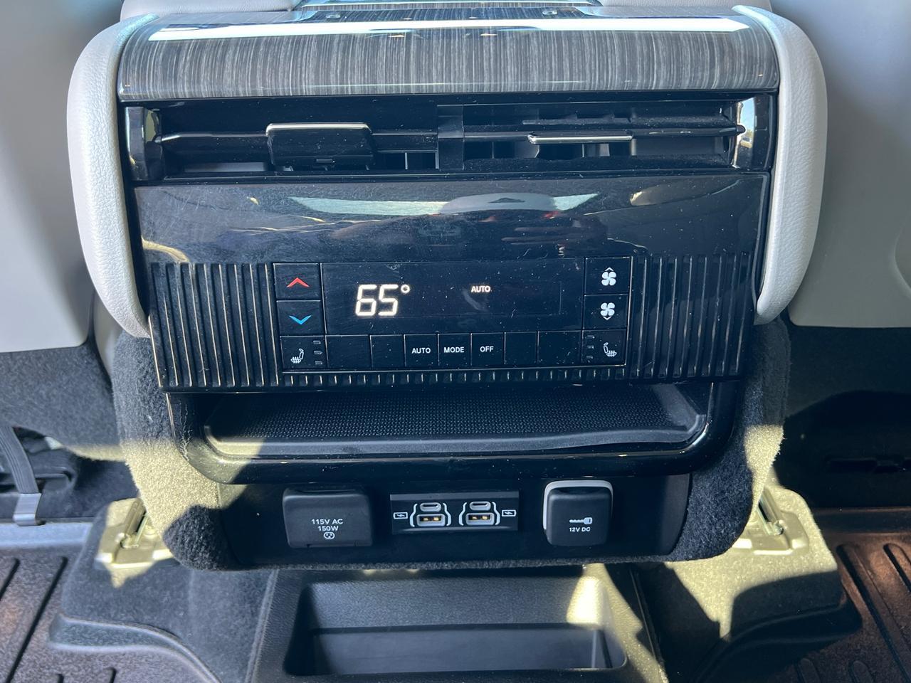 2022 Jeep Wagoneer Series III Hagerstown MD