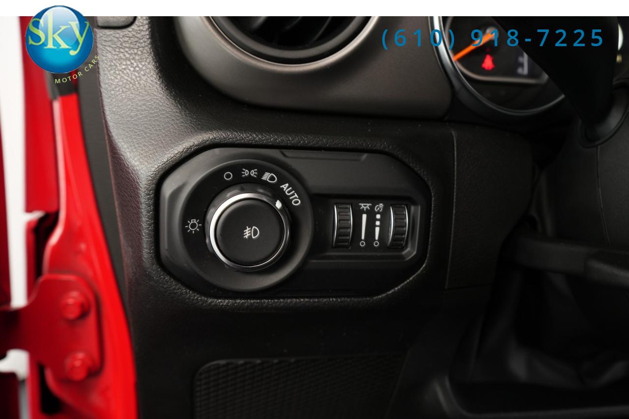 2022 Jeep Wrangler 4WD Unlimited Sport S SKY ONE-TOUCH POWER TOP West Chester PA