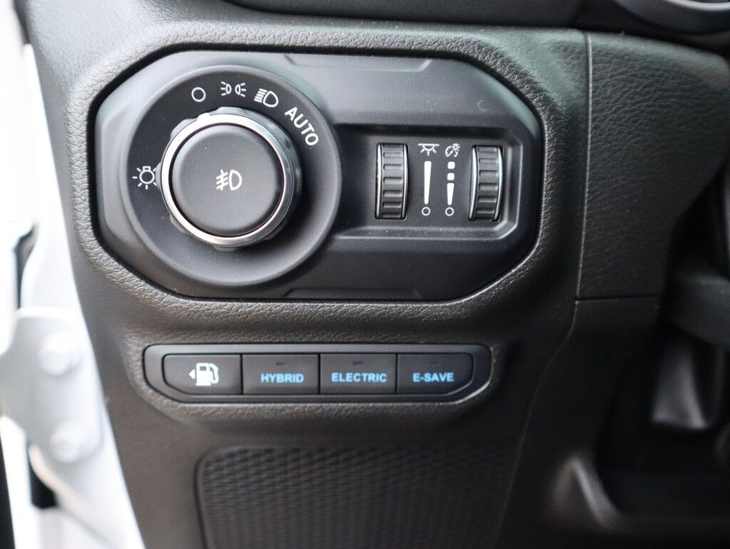 2022 Jeep Wrangler 4xe Unlimited Rubicon 4x4 w/Sky 1-Touch Power Top Maumee OH