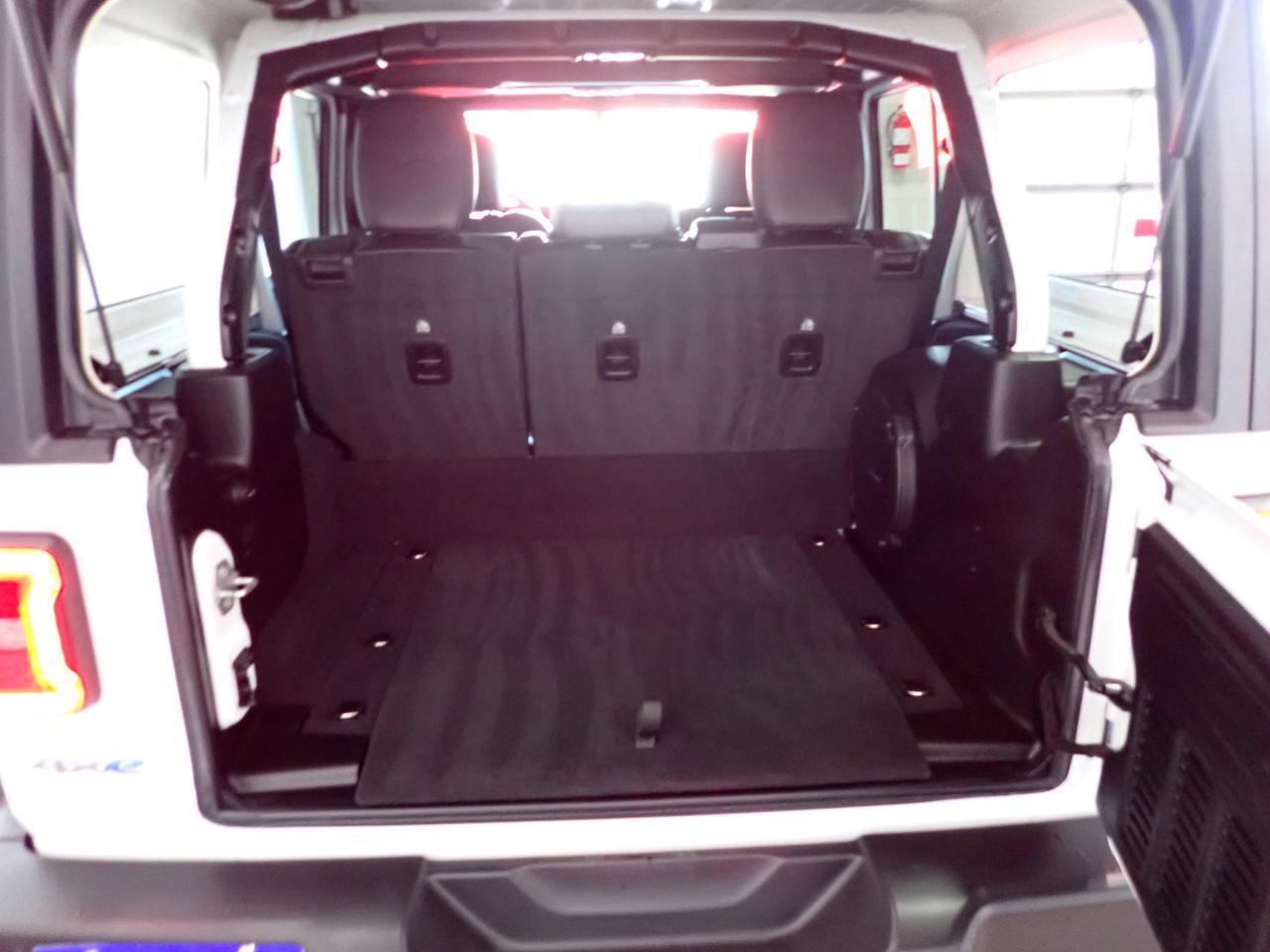 2022 Jeep Wrangler 4xe Unlimited Sahara 4X4 *HYBRID* LEATHER NAVI Listowel ON