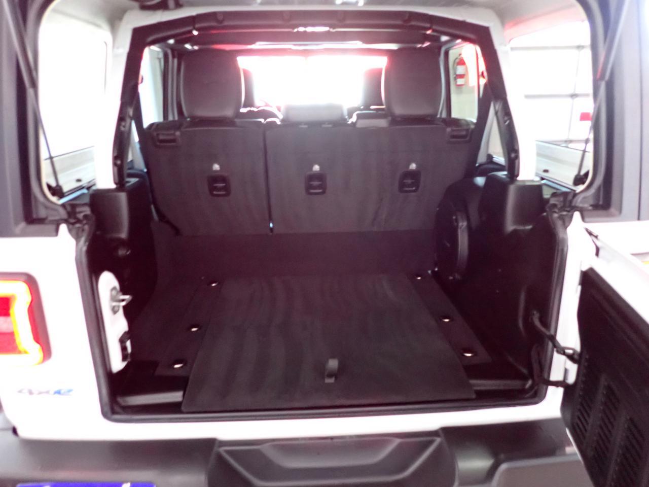 2022 Jeep Wrangler 4xe Unlimited Sahara 4X4 *HYBRID* LEATHER NAVI Listowel ON