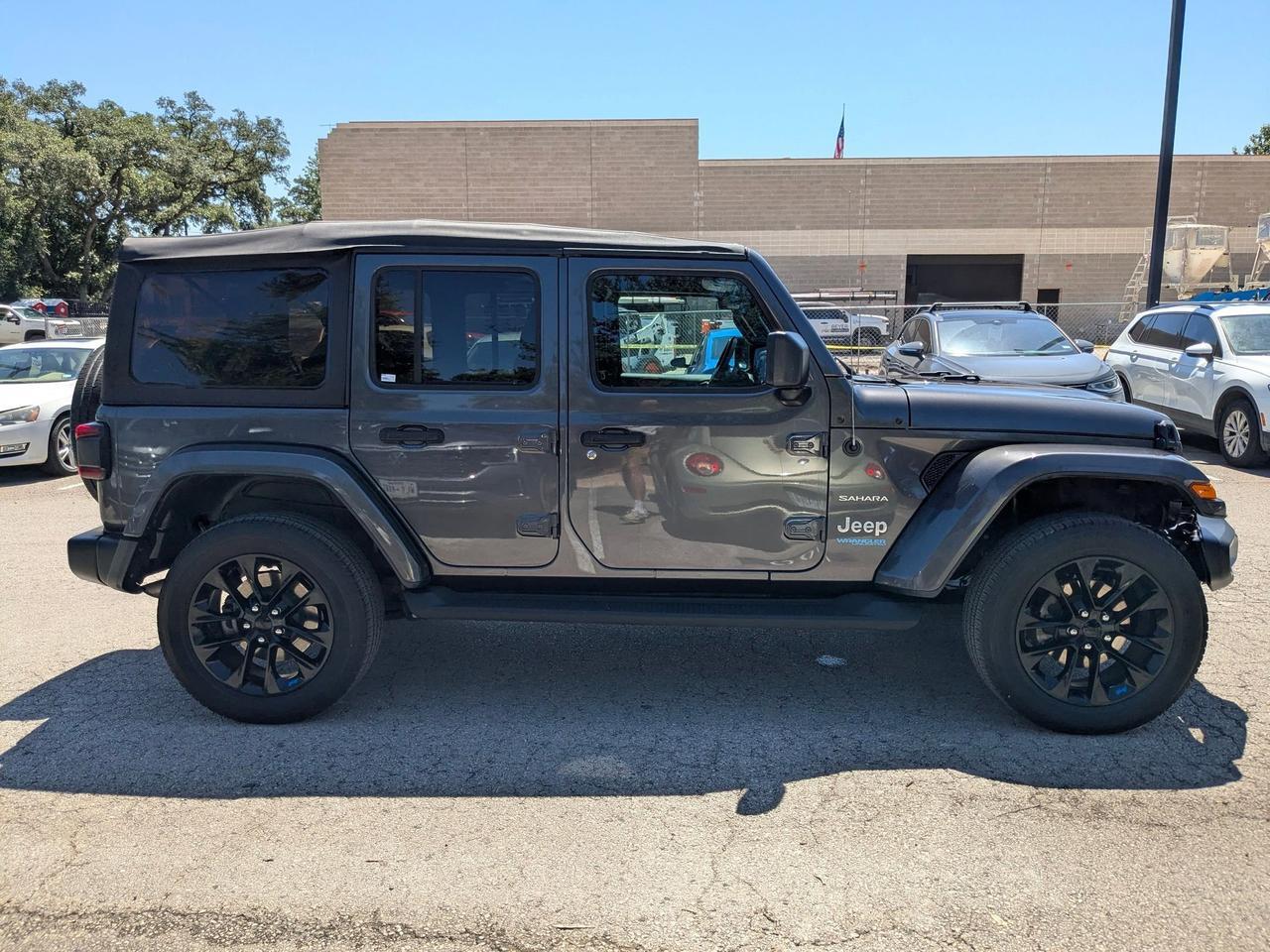 2022 Jeep Wrangler 4xe Unlimited Sahara