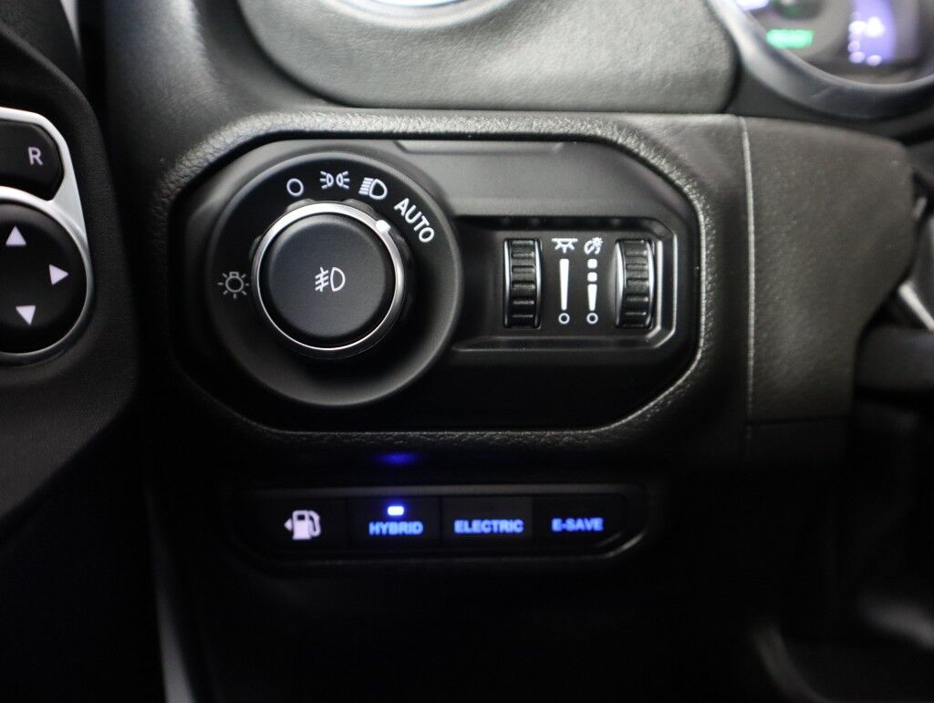 2022 Jeep Wrangler 4xe Unlimited Sahara w/Leather Maumee OH