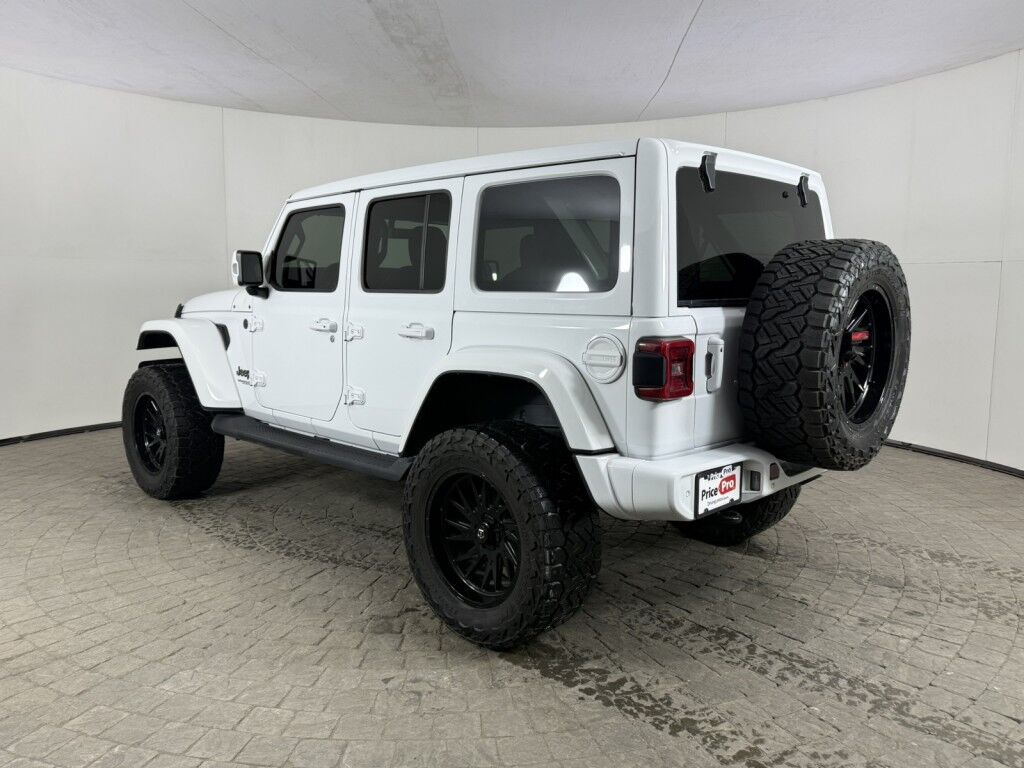 2022 Jeep Wrangler Sahara Unlimited High Altitude Pkg 4x4 w/Sky-One Power Top Maumee OH
