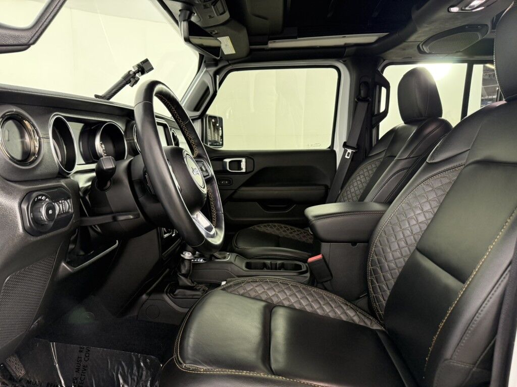 2022 Jeep Wrangler Sahara Unlimited High Altitude Pkg 4x4 w/Sky-One Power Top Maumee OH