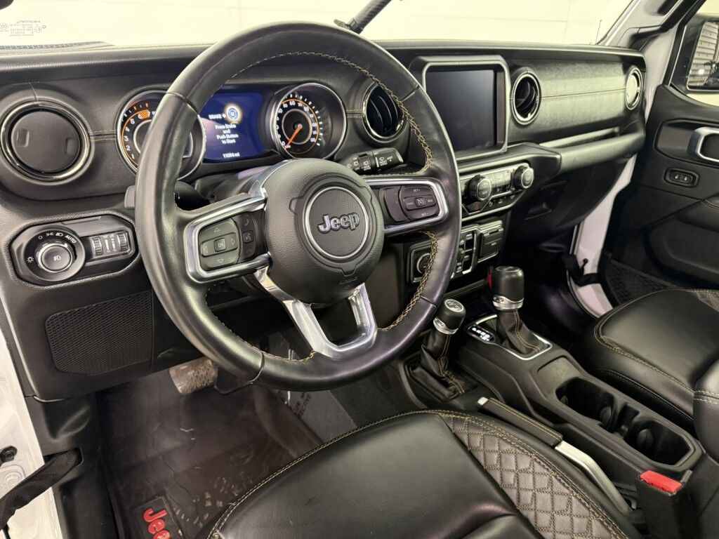 2022 Jeep Wrangler Sahara Unlimited High Altitude Pkg 4x4 w/Sky-One Power Top Maumee OH