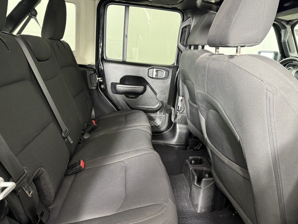 2022 Jeep Wrangler Unlimited High Tide w/Xtreme Recon/Tech/Cold Weather Maumee OH