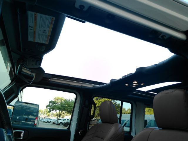 2022 Jeep Wrangler Unlimited Sahara 4x4 Plano TX