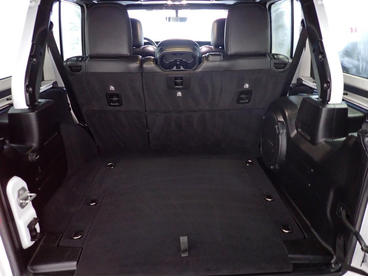 2022 Jeep Wrangler Unlimited Sahara Altitude 4X4 LEATHER NAVI Listowel ON