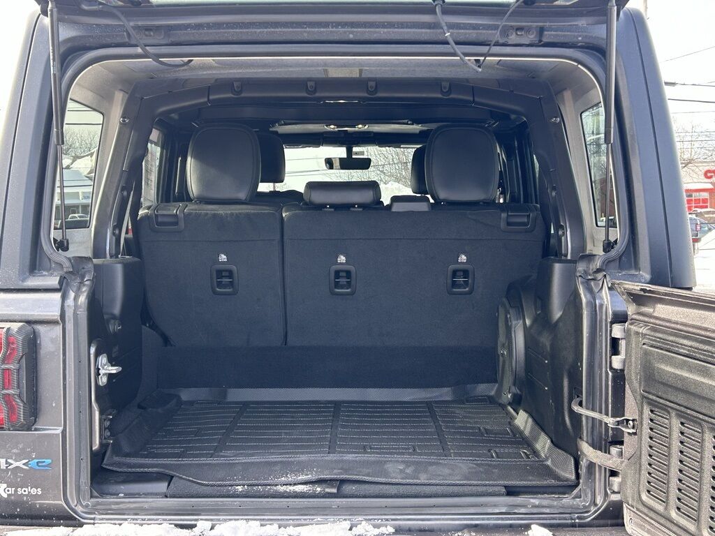 2022 Jeep Wrangler Unlimited Sahara High Altitude 4xe Crestwood KY