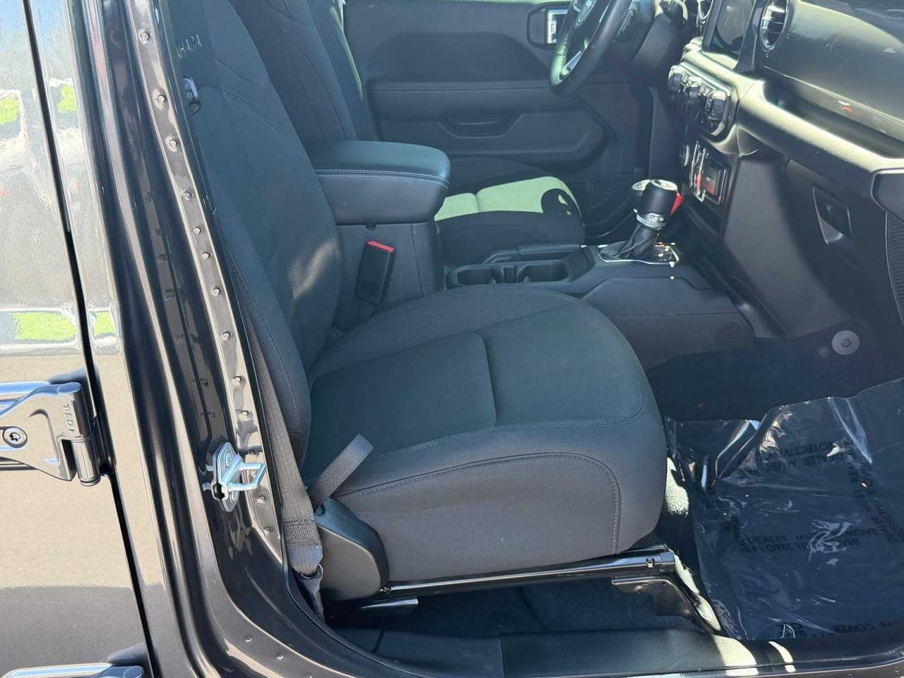 2022 Jeep Wrangler Unlimited Sahara Irving TX
