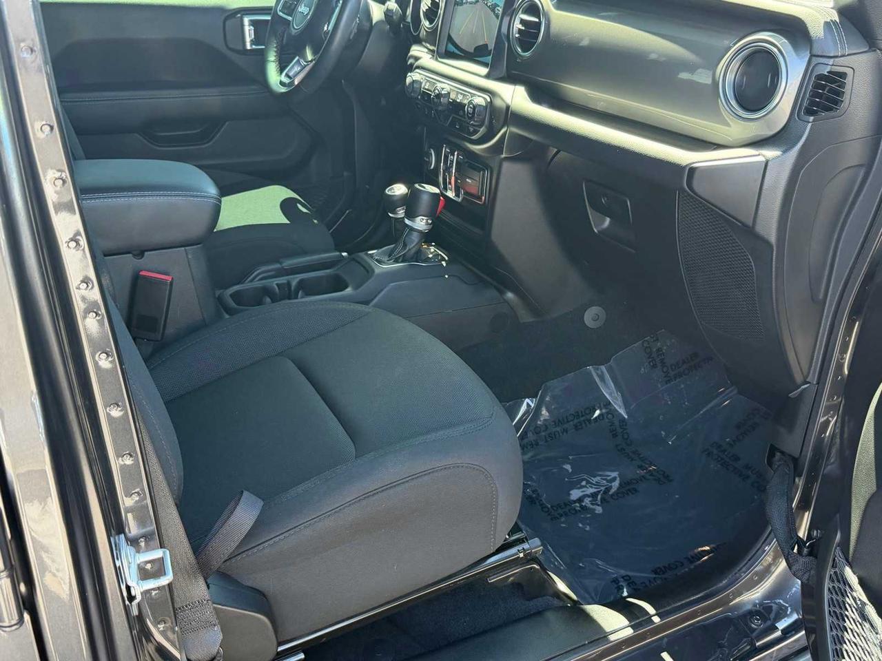 2022 Jeep Wrangler Unlimited Sahara Irving TX