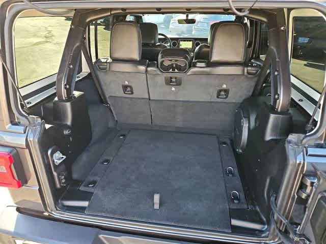 2022 Jeep Wrangler Unlimited Sahara Irving TX