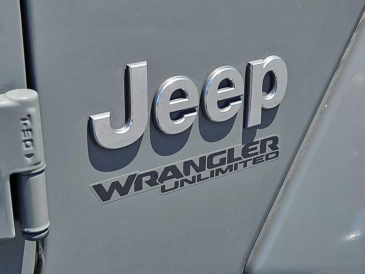 2022 Jeep Wrangler Unlimited Sahara Irving TX