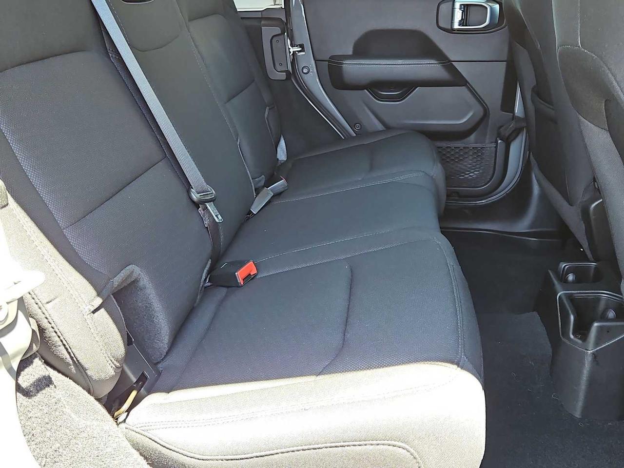 2022 Jeep Wrangler Unlimited Sahara Irving TX