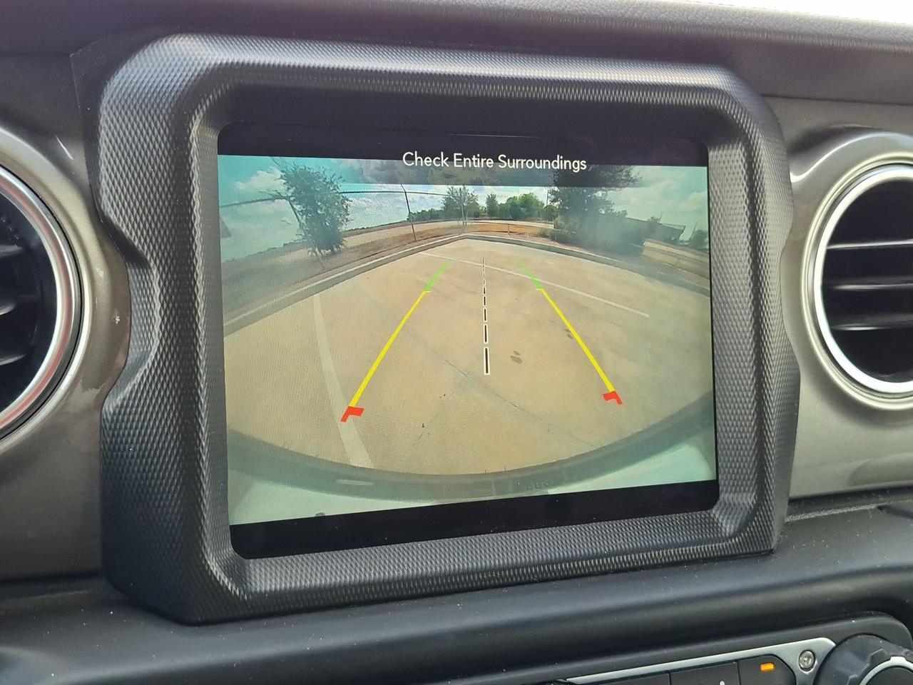 2022 Jeep Wrangler Unlimited Sahara Castroville TX