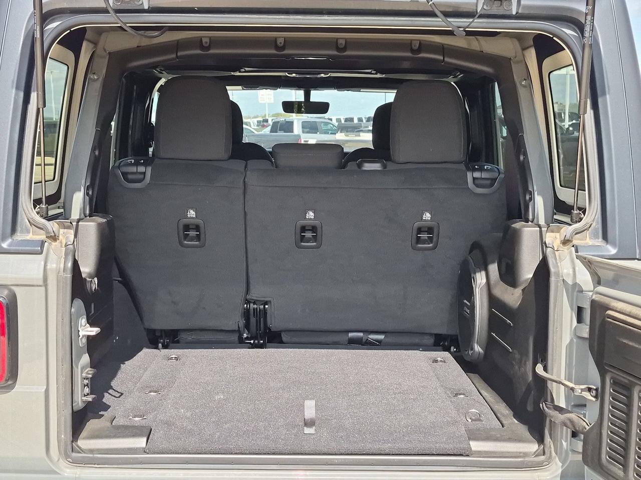2022 Jeep Wrangler Unlimited Sahara Castroville TX
