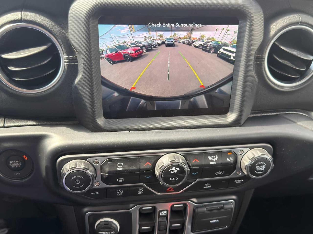 2022 Jeep Wrangler Unlimited Sahara Irving TX