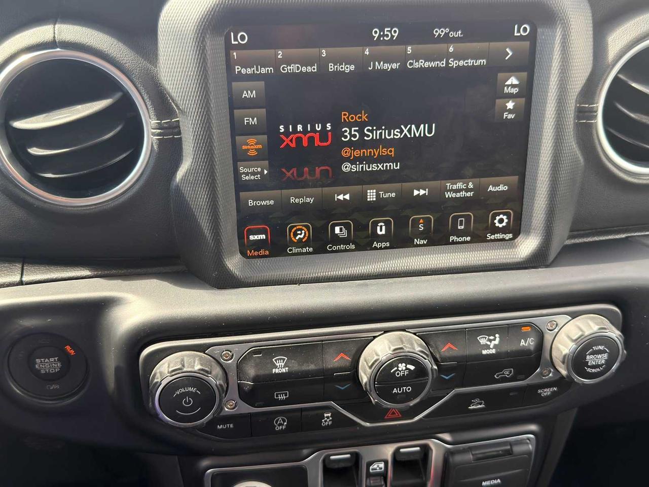 2022 Jeep Wrangler Unlimited Sahara Irving TX