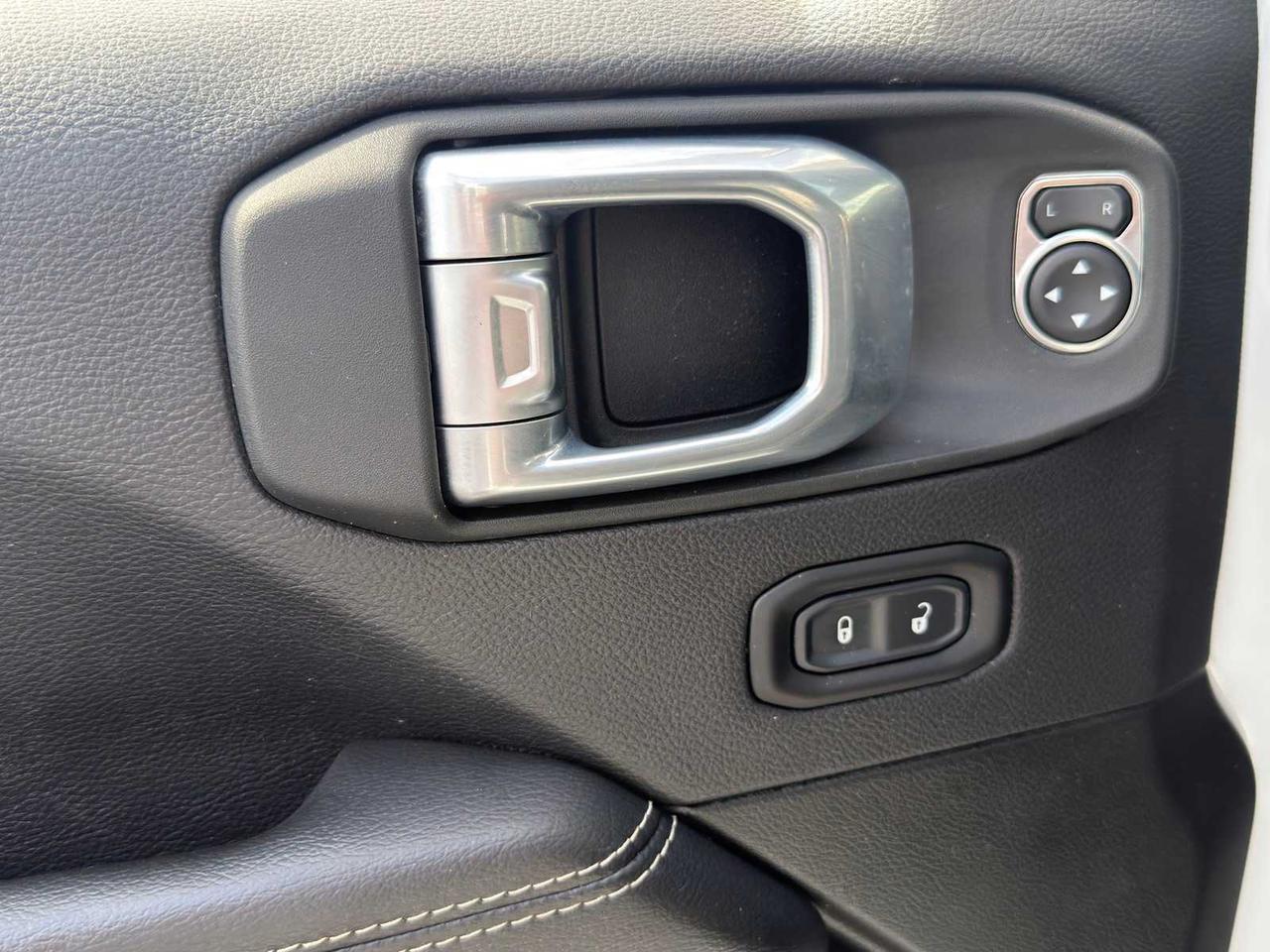 2022 Jeep Wrangler Unlimited Sahara Irving TX
