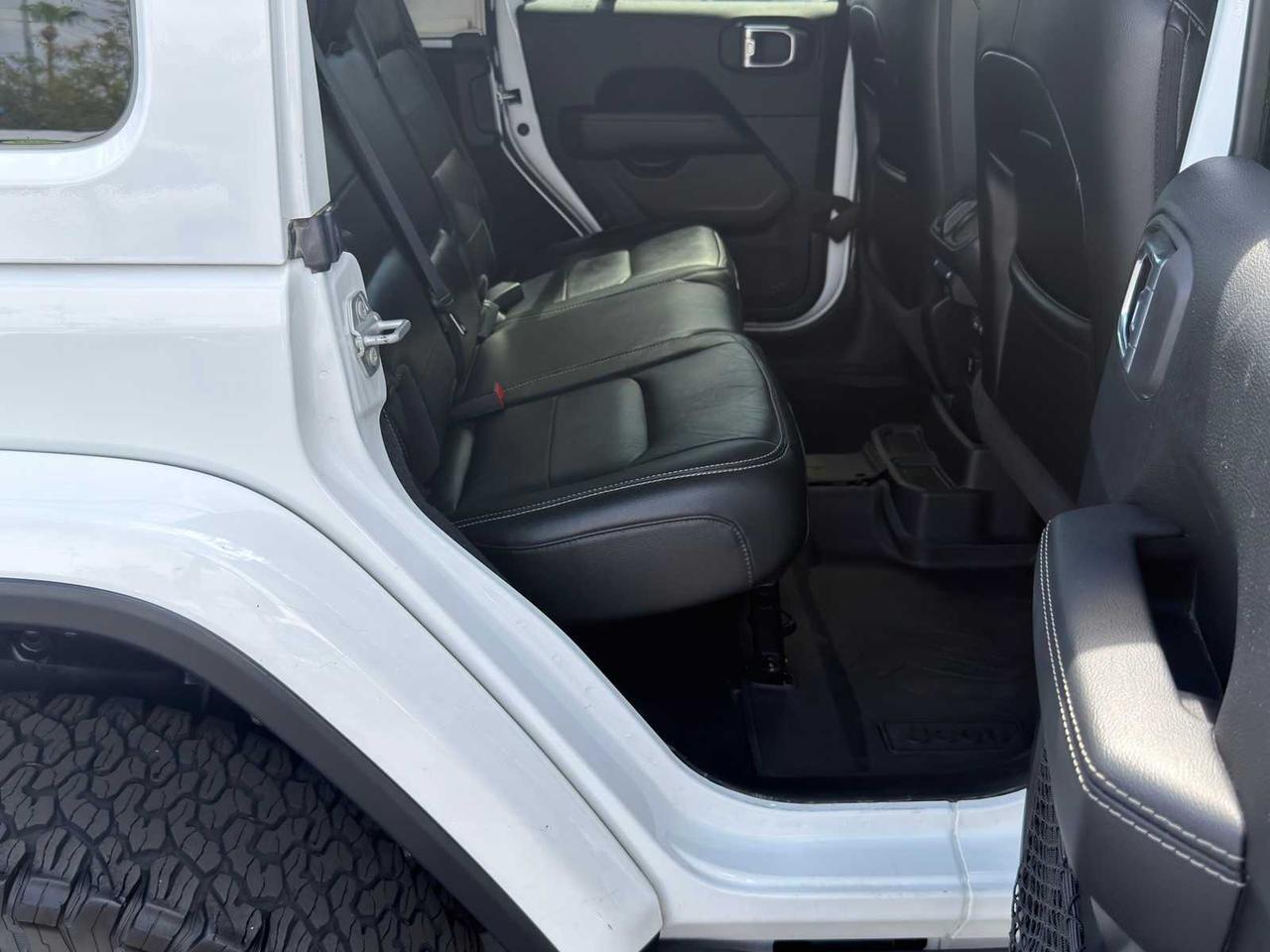 2022 Jeep Wrangler Unlimited Sahara Irving TX