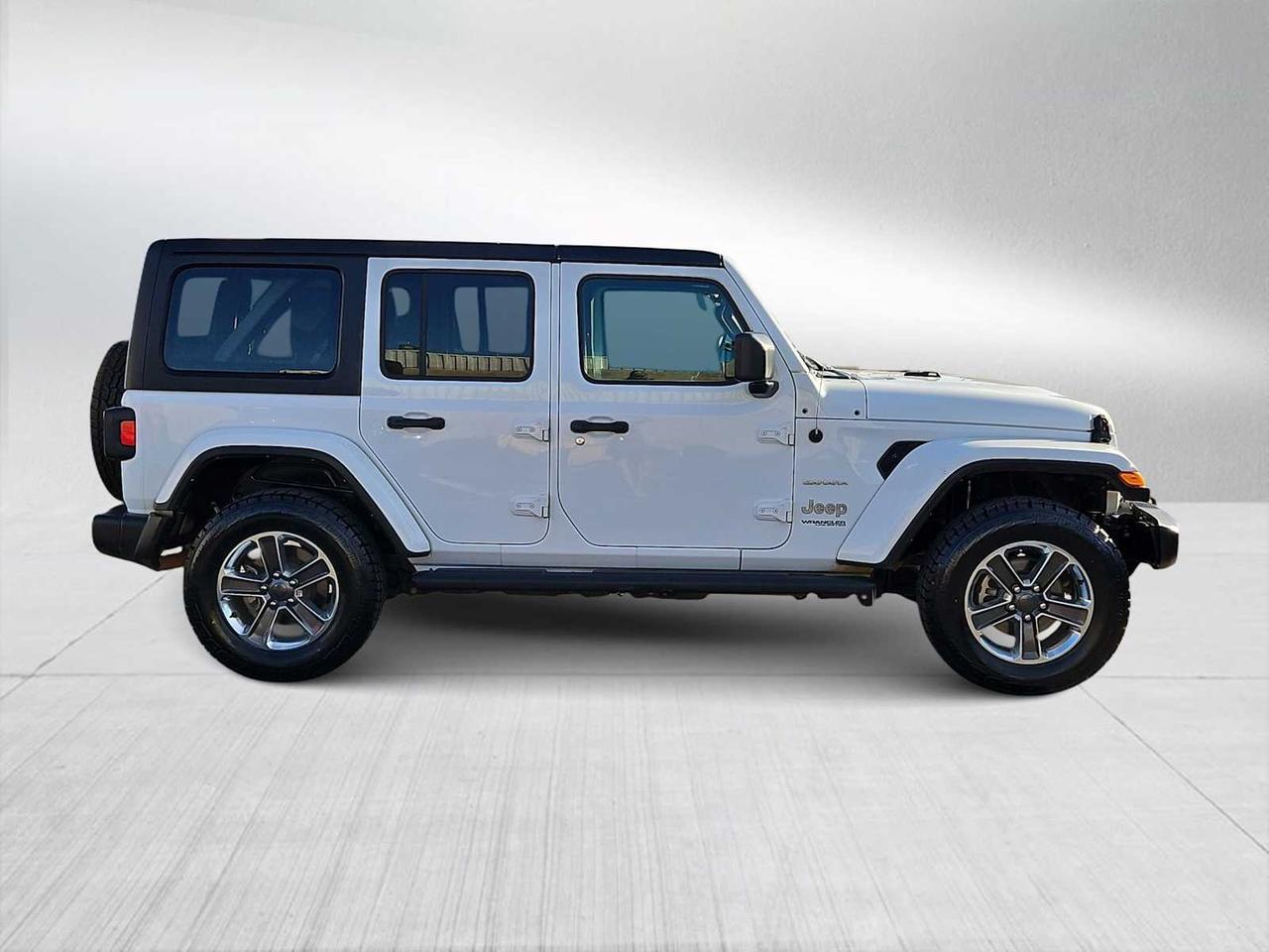 2022 Jeep Wrangler Unlimited Sahara Irving TX