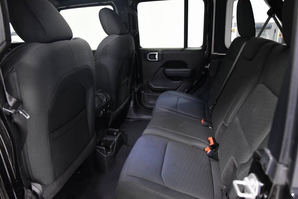 2022 Jeep Wrangler Unlimited Sport Altitude Akron