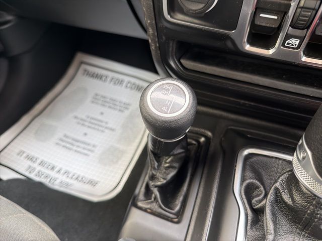 2022 Jeep Wrangler Unlimited Sport RHD Watertown SD