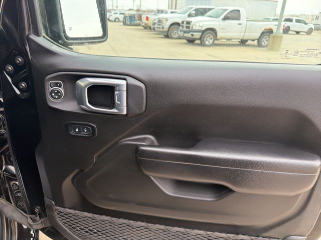 2022 Jeep Wrangler Unlimited Sport RHD Watertown SD