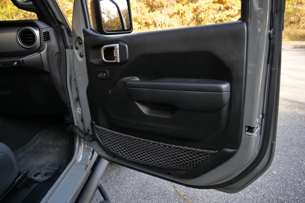 2022 Jeep Wrangler Unlimited Willys 4X4 / Sun And Sound Package / Sky Roof! Lincolnton NC