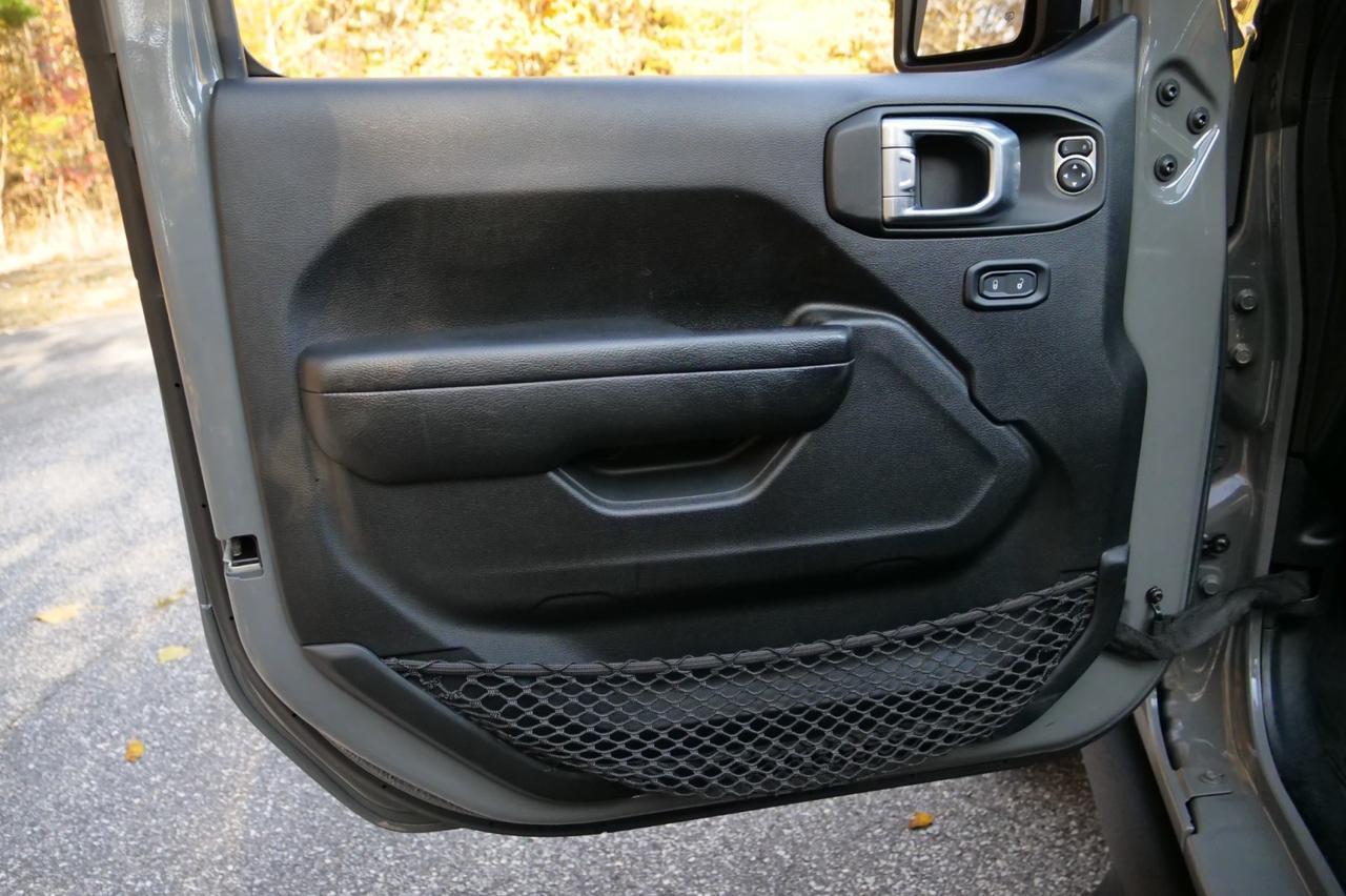 2022 Jeep Wrangler Unlimited Willys 4X4 / Sun And Sound Package / Sky Roof! Lincolnton NC