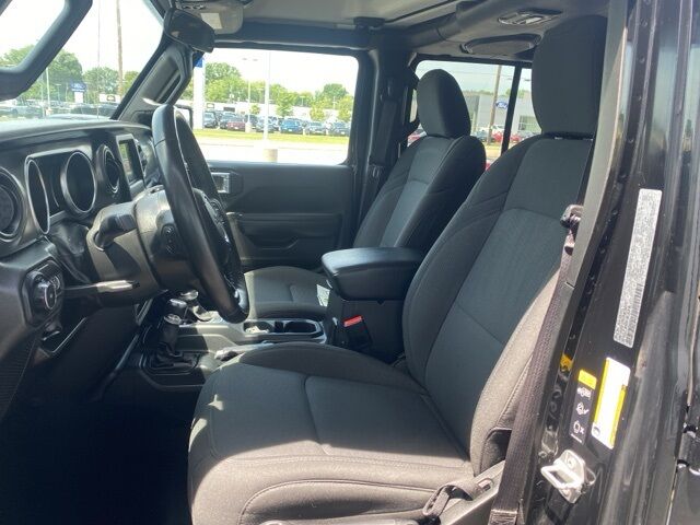 2022 Jeep Wrangler Unlimited Willys Green Bay WI